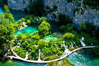 9 Plitvice-Lakes-National-Park-Croatia.jpg